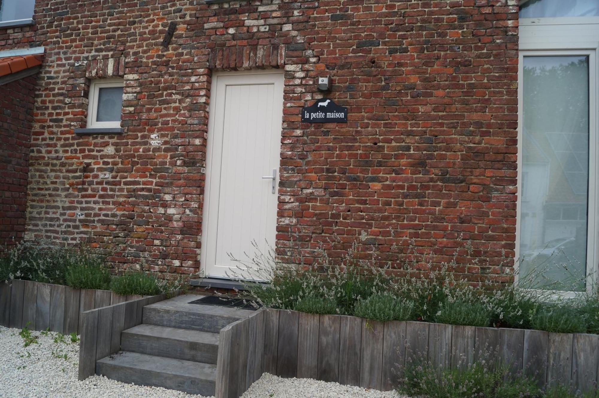 La Petite Maison Sart lez Walhain Exteriör bild